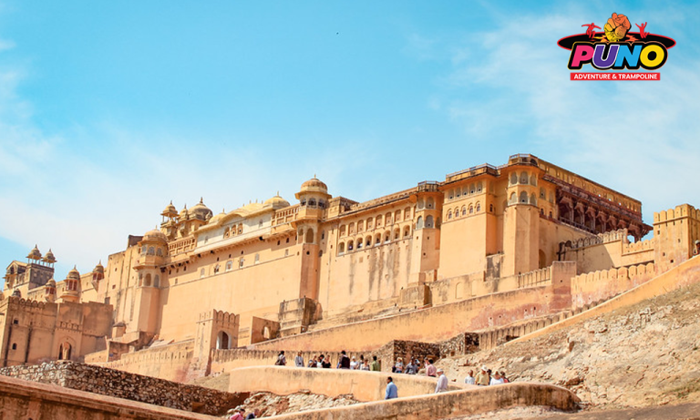 tourist Amber Fort