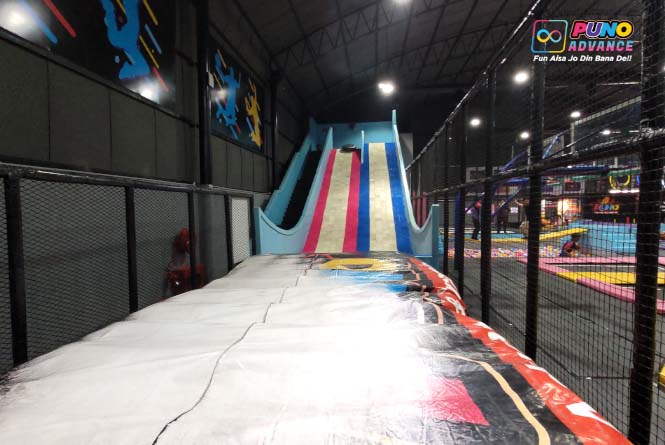 Donut Slide in puno